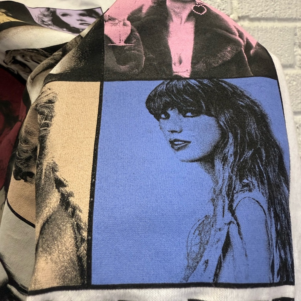 Taylor Swift The Eras Tour Official Merch White T-Shirt Large 2023-24 - Picture 5 of 11